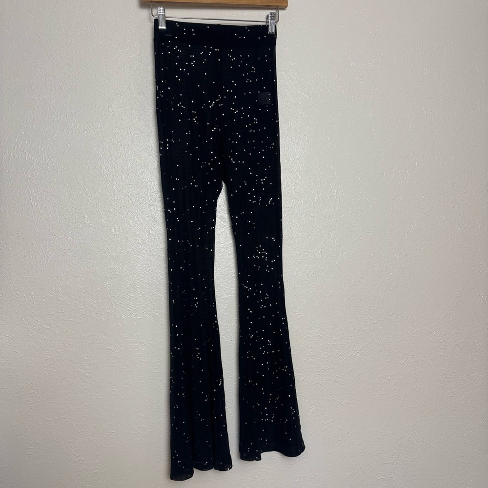 Sheer High Rise Sparkle Flare Leggings - Picture 7 of 9